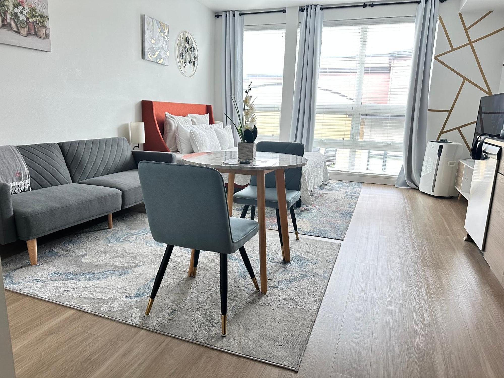 Top Luxury Lifestyle- Downtown Tacoma Near Everything Convention Center And More Εξωτερικό φωτογραφία